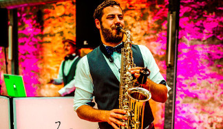 Musiker Saxophonist