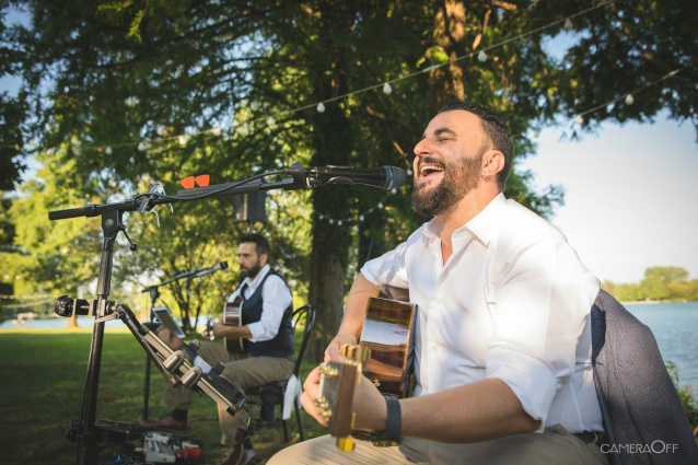 GL.EM ACOUSTIC DUO - GROOVEFELLAS BAND — photo 9