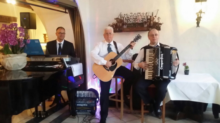 Duo Bavaria - Schlager Duo/Band (Daniel &amp;amp; Gigi) — photo 5