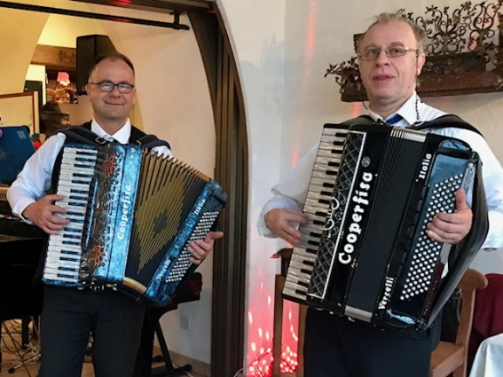 Duo Bavaria - Schlager Duo/Band (Daniel &amp;amp; Gigi) — photo 7