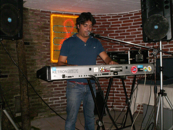 `Andrea di Luino` Party Music — photo 5