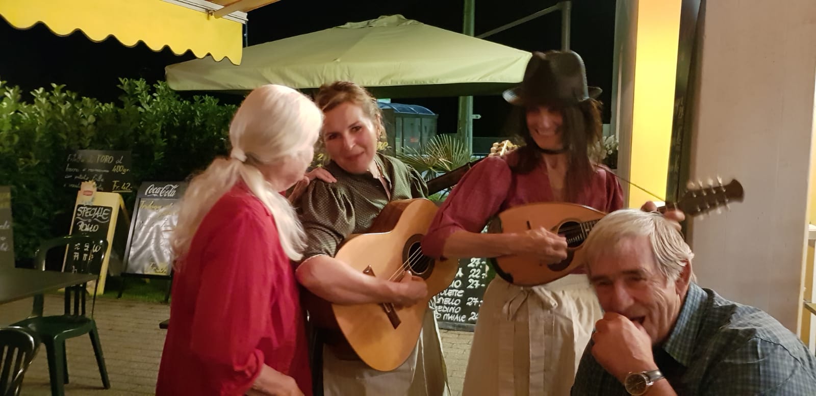 `Le Ticinelle` Mandolino &amp;amp; Chitarra Ticinese — photo 9