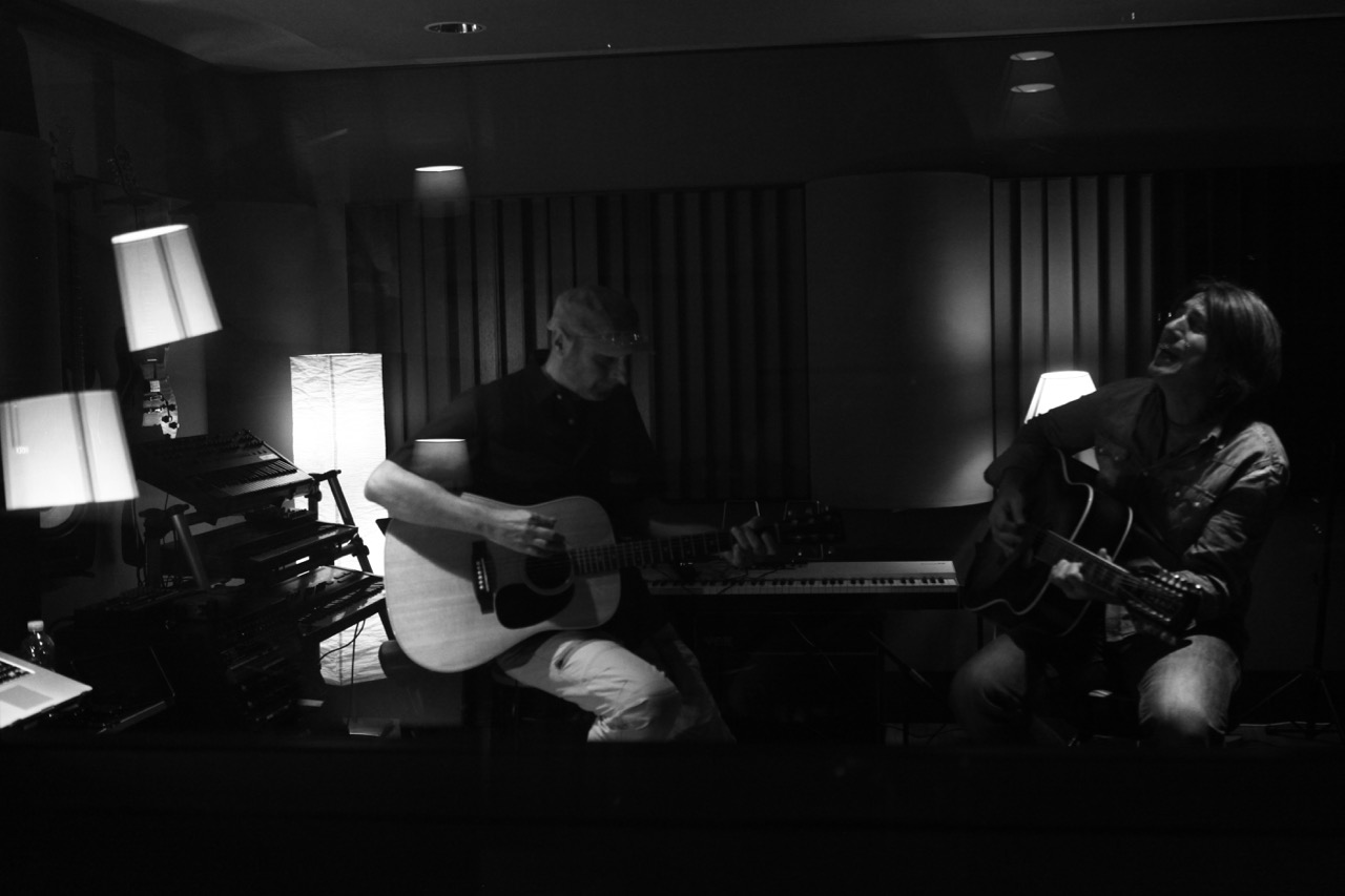 Angelo Albani &amp;amp; Damiano Marino Acoustic Power Duo — photo 6