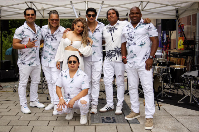 Bienvenidos a la Fiesta de Salsa, Merengue und Bachata...! — photo 13