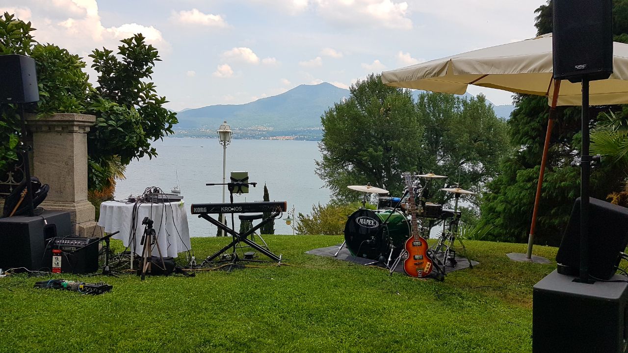 The moon band — photo 7