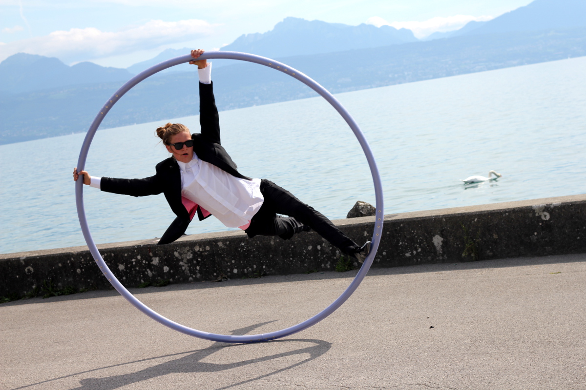 Jan HimSelf: Close Up Magic &amp;amp; Diablo Juggling — photo 6