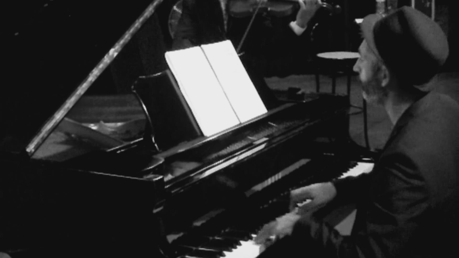 Hot Coffee Duet — photo 3