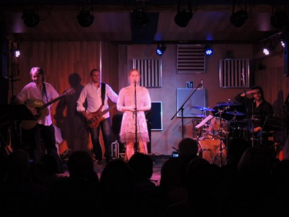 Vivian`Thalie -Trio Band — photo 5