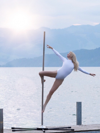 Giselle Pole Art — photo 2