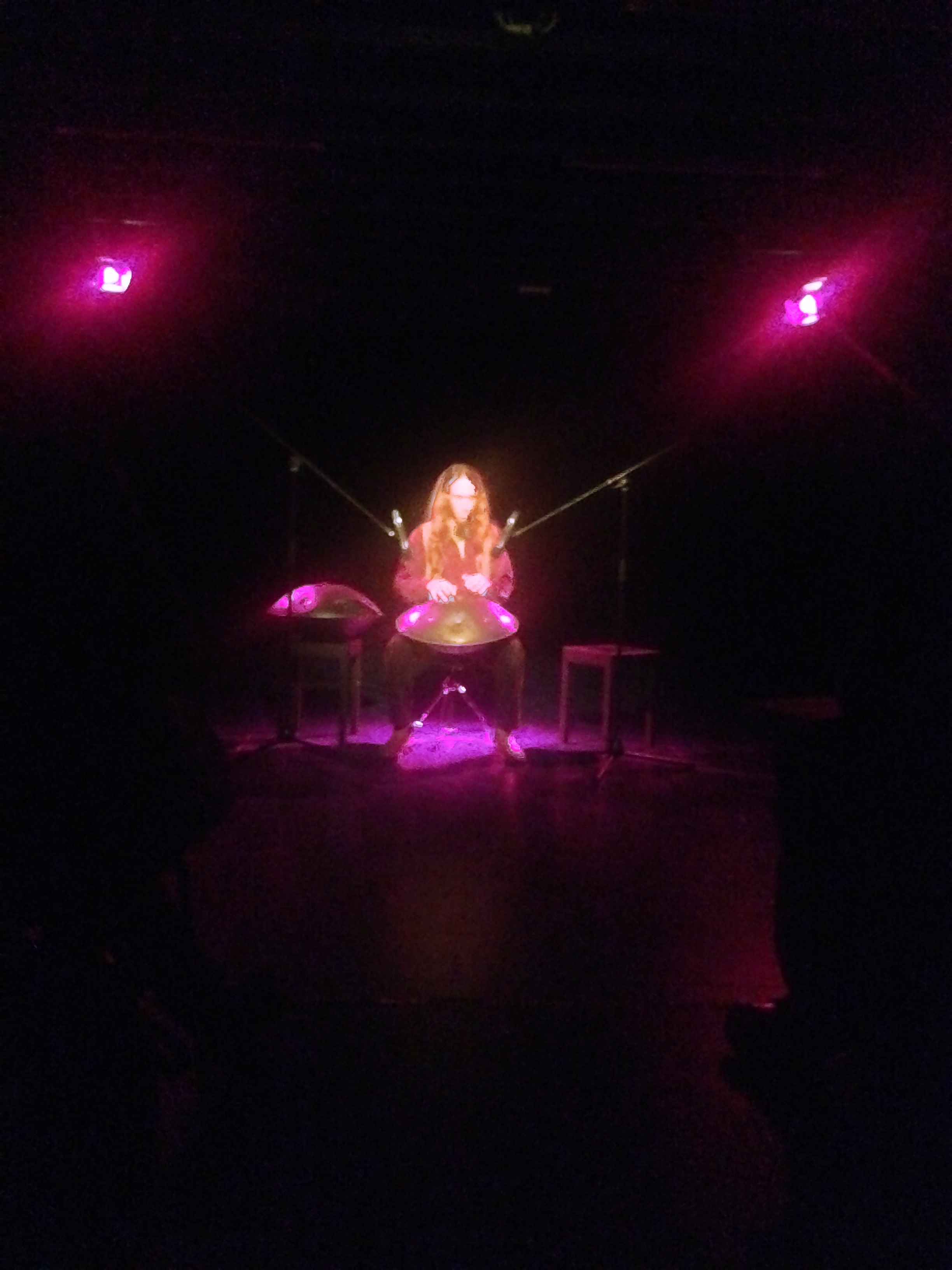 Hang Live — photo 2
