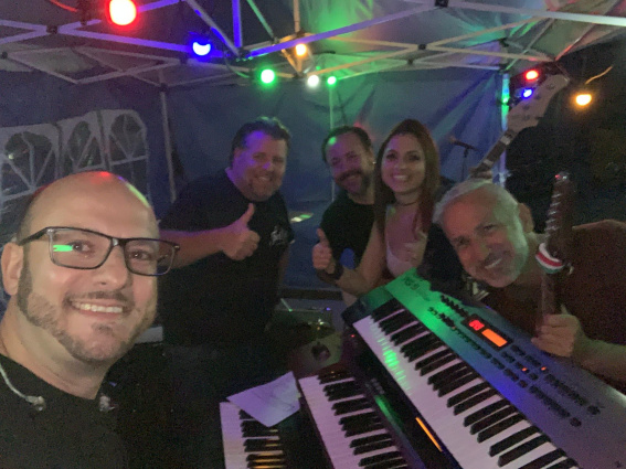 JetLag - Professionelle Partyband / Coverband / Eventband / Band für Firmen Even — photo 10