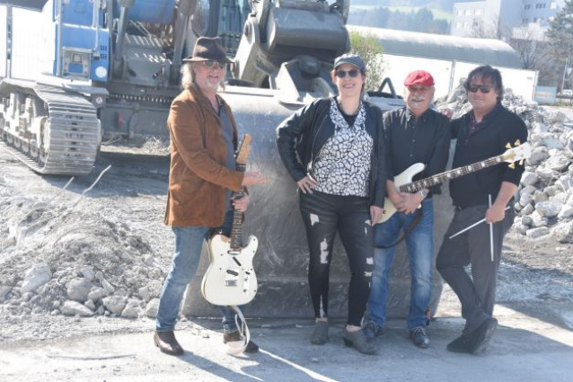 Blues West — photo 2