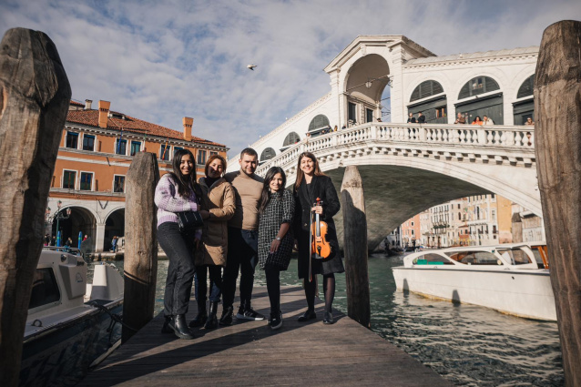 Violino classico ed elettrico per matrimoni ed eventi — photo 2