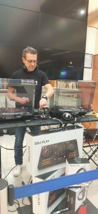 DJ MAX R Follow The Beat — photo 2