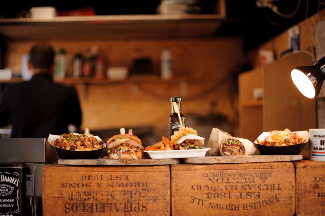 Food &amp;amp; Beverage Truck - Catering Zürich — photo 6