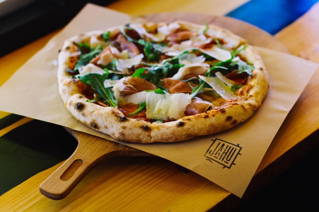 Food &amp;amp; Beverage Truck - Catering Zürich — photo 9