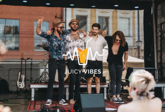 Juicy Vibes