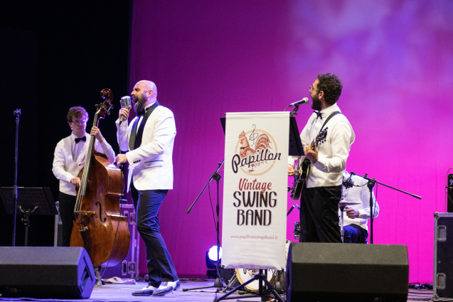 Papillon Vintage Swing Band — photo 6