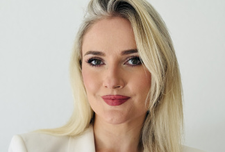 Classical & Crossover Soprano – Live Performance